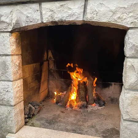 Apartment Conte