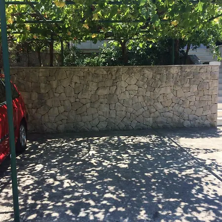 Apartment Conte